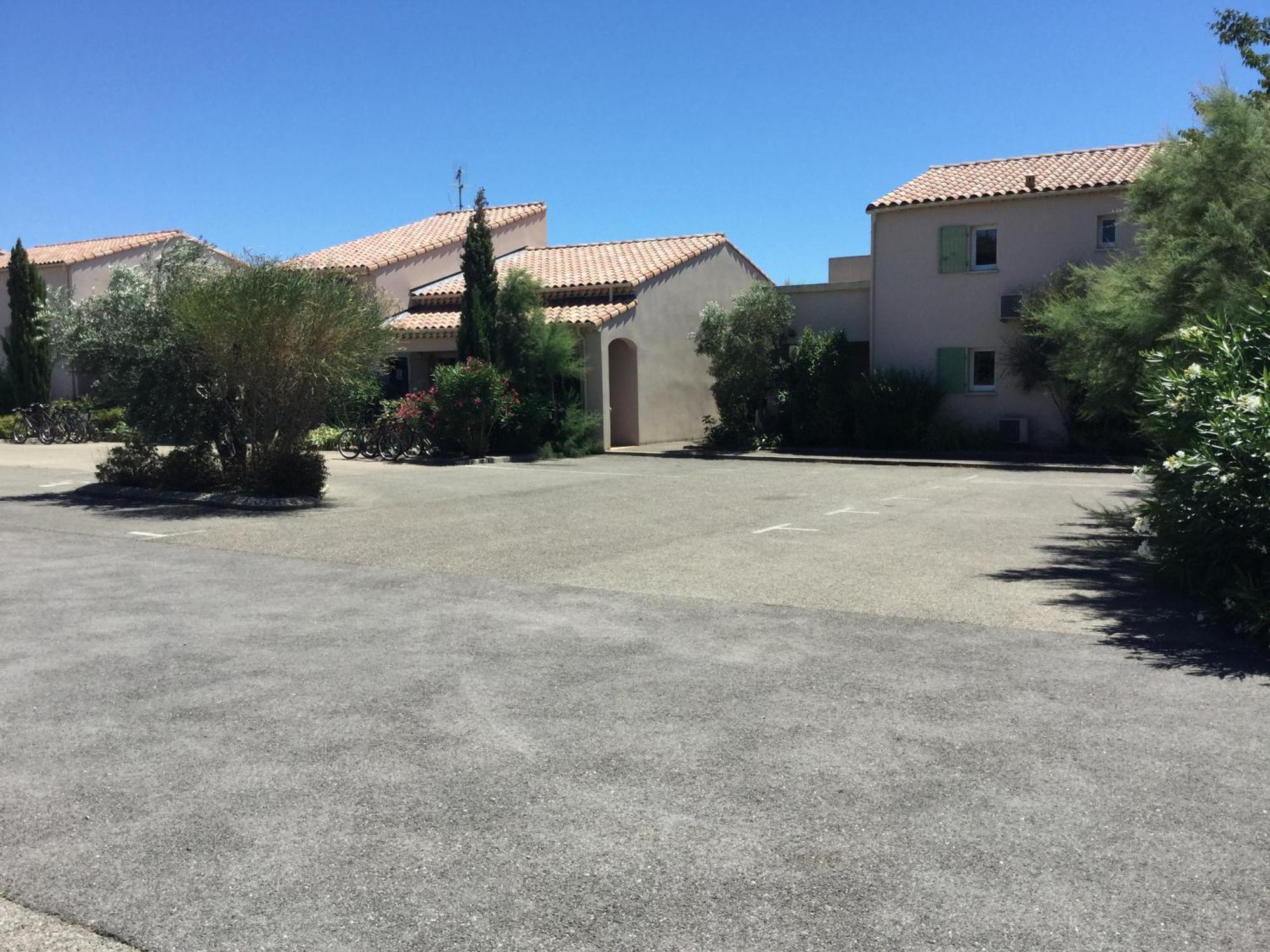 Charming Rental With Shared-Pool In The Alpilles. 穆里耶 外观 照片